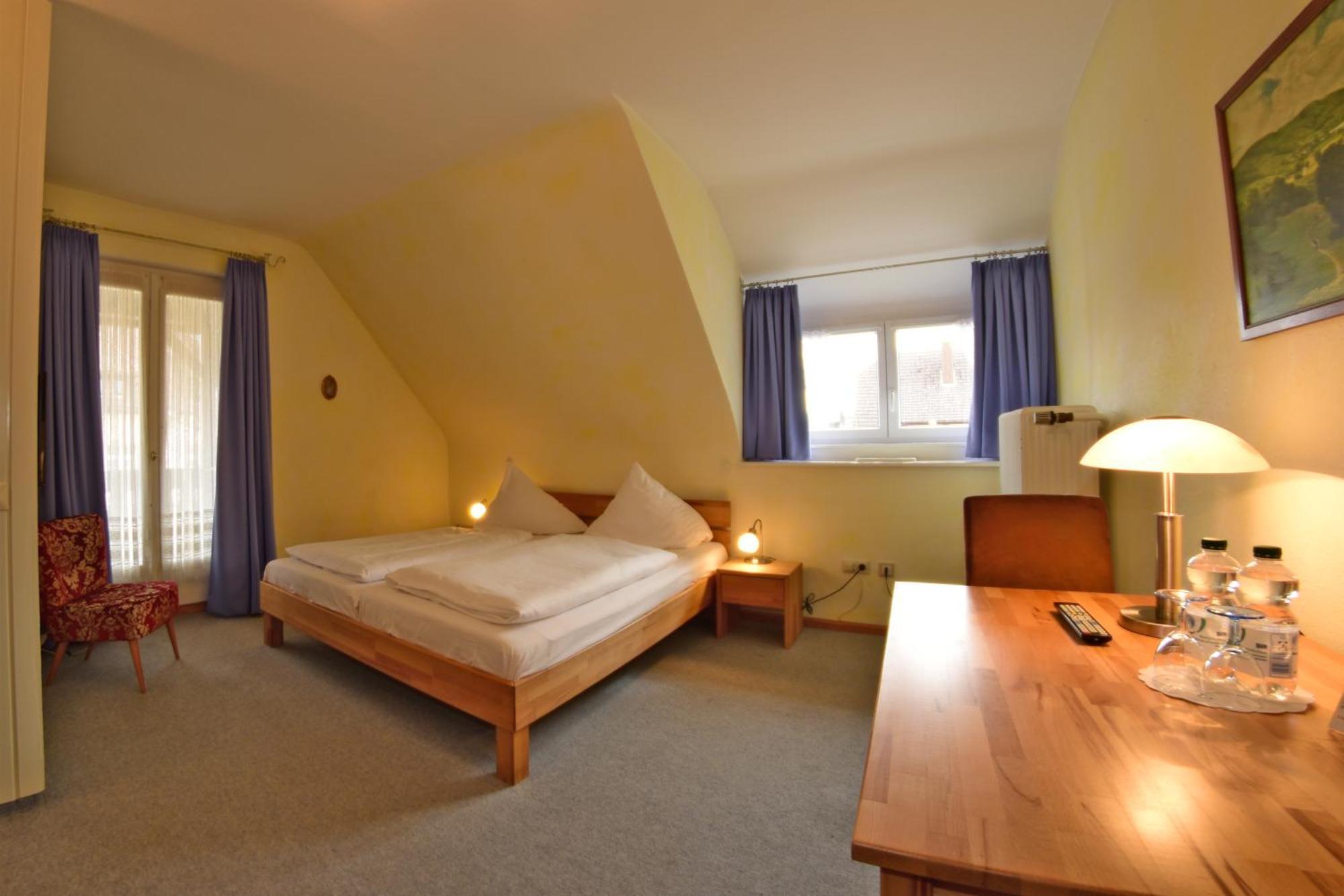Hotel Hirschen سانكت بيتر المظهر الخارجي الصورة